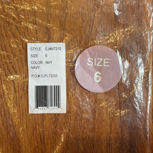 Eliza J size 6 Navy Blue Lace over Navy Blue lining - Picture 3 of 3